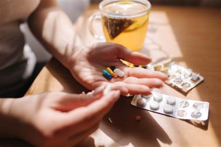 Does tea interact with medications?