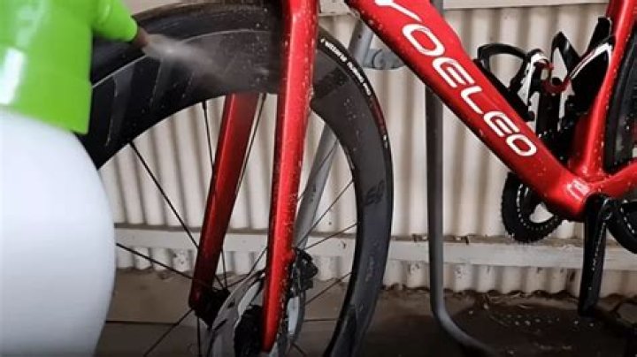 How do you clean a carbon fiber bike?