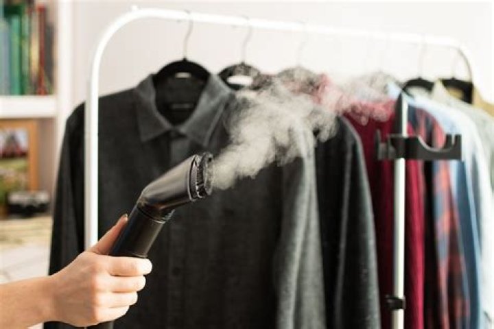 How do you use a steamer for a cold?
