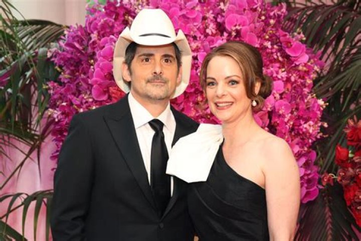 Is Brad Paisley still married to Kimberly Williams?