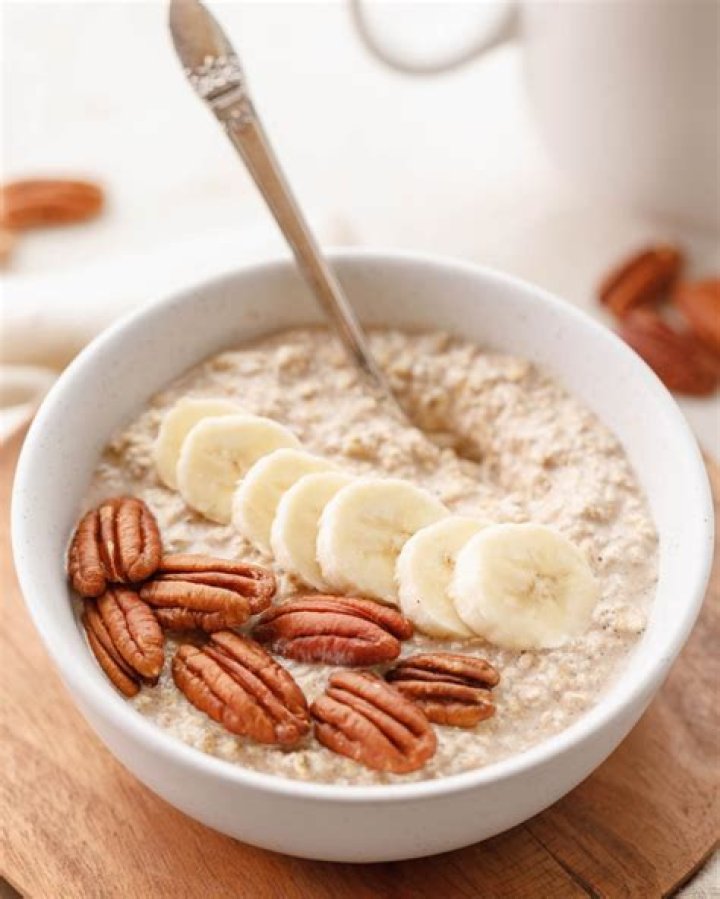 Is cinnamon spice oatmeal healthy?