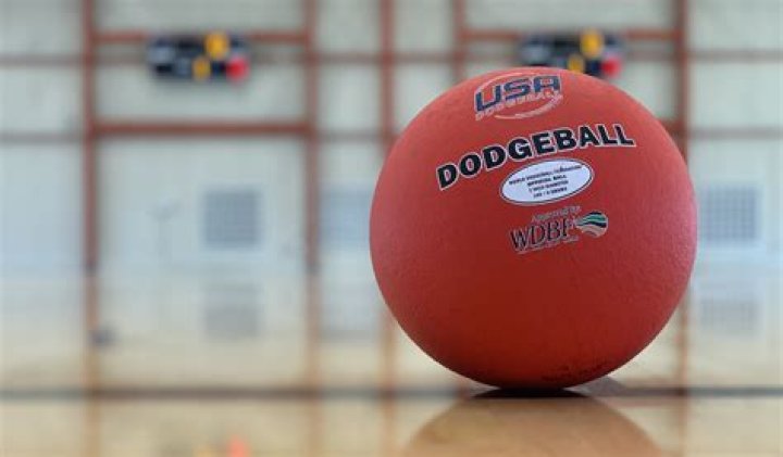What are the regulations of dodgeball?