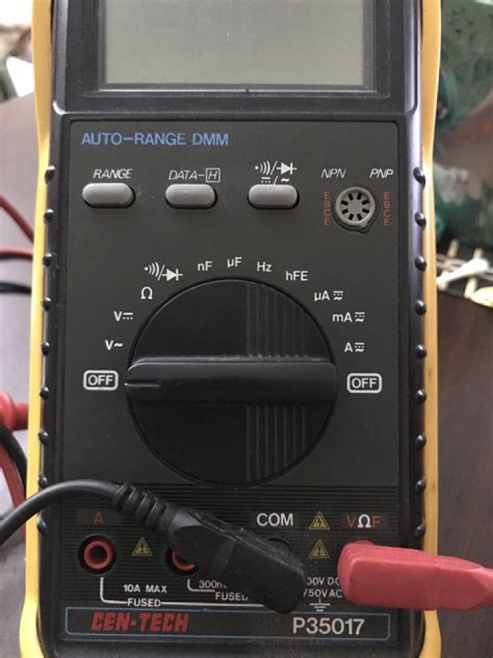 What is 200m on a multimeter?