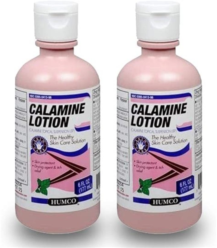 What is the difference between calamine lotion and caladryl lotion?