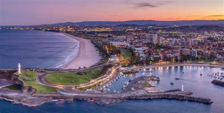 What is there to do in Wollongong?