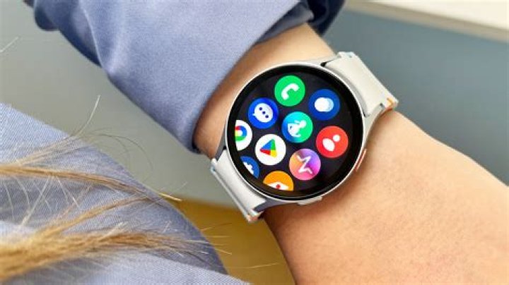 Which smartwatch can store music?