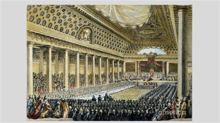 Why was the Estates General called in 1789?