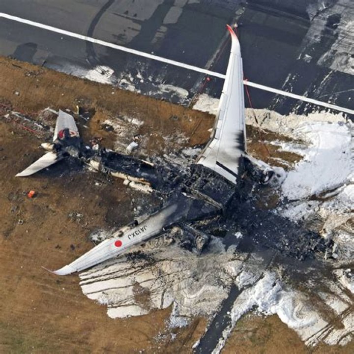 Will a pen explode on an airplane?